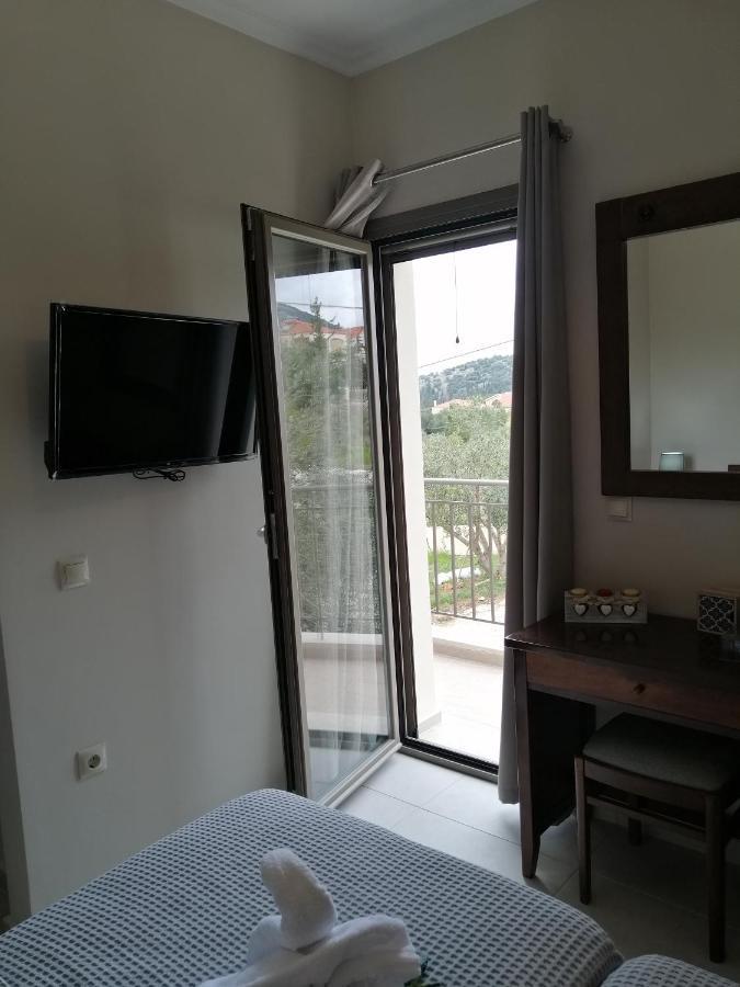 Ta Didymakia Apartments. Argostoli  Ngoại thất bức ảnh